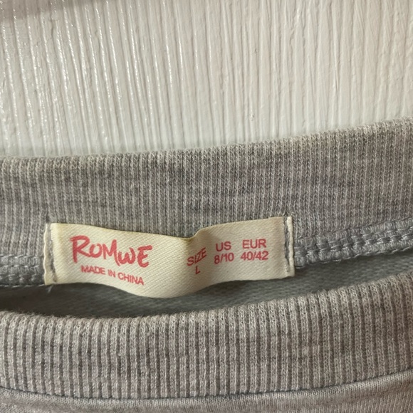 Grey Princeton Crewneck - Picture 3 of 3